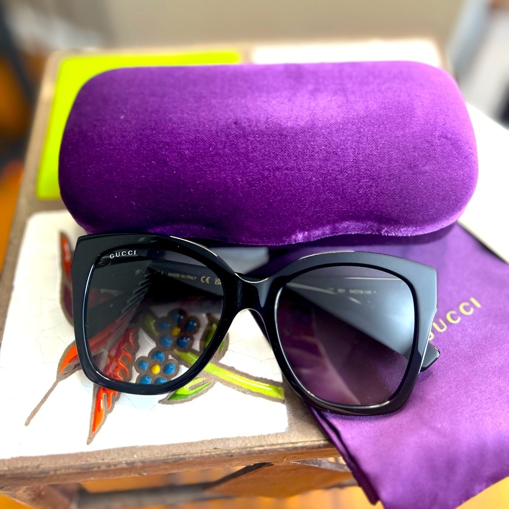 NWT GUCCI SUBGLASSES